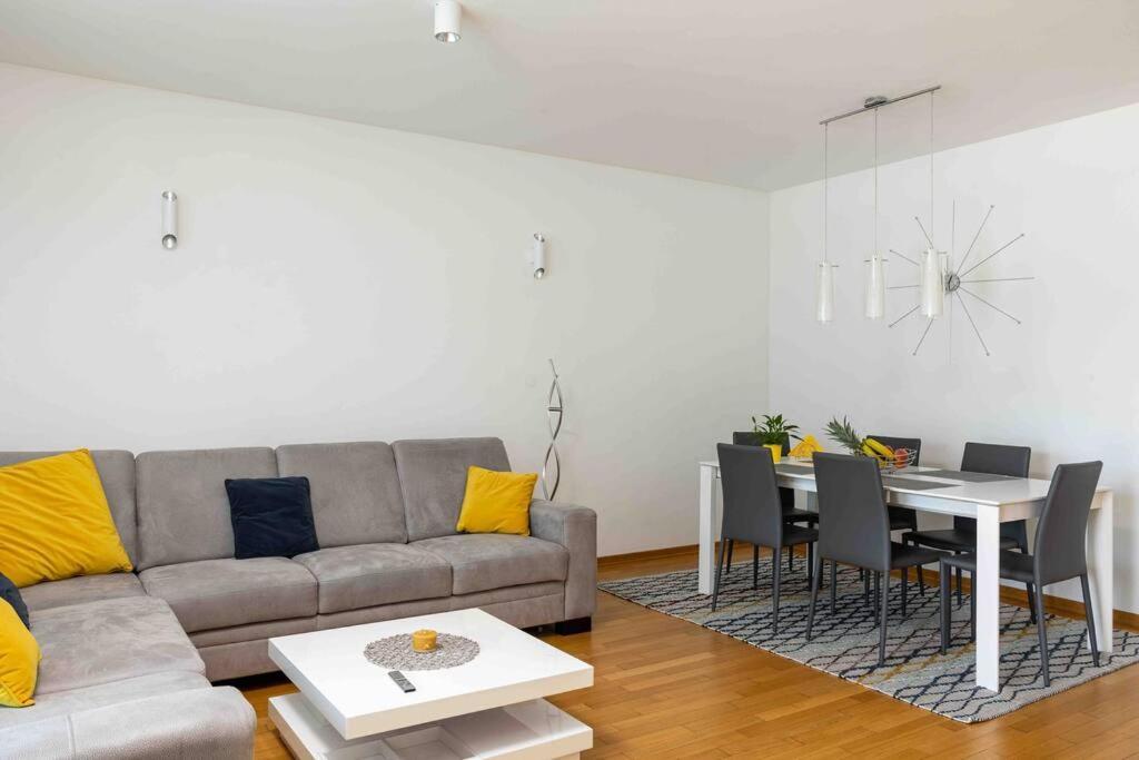 Gypanon Apartment ดูบรอฟนิก ภายนอก รูปภาพ